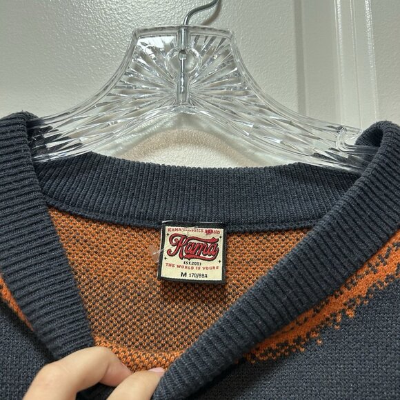 Vintage Kama Men Sweater Retro Crew Neck 80s Graphic Pullover Blue Orange Medium - Picture 3 of 11